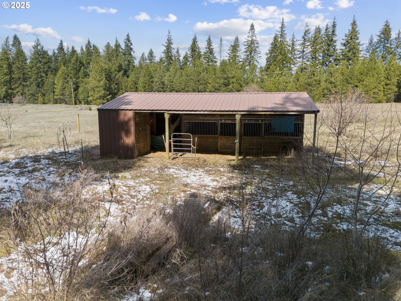136 Sleepy Hollow Road White Salmon, WA 98672 - Photo 21 of 47