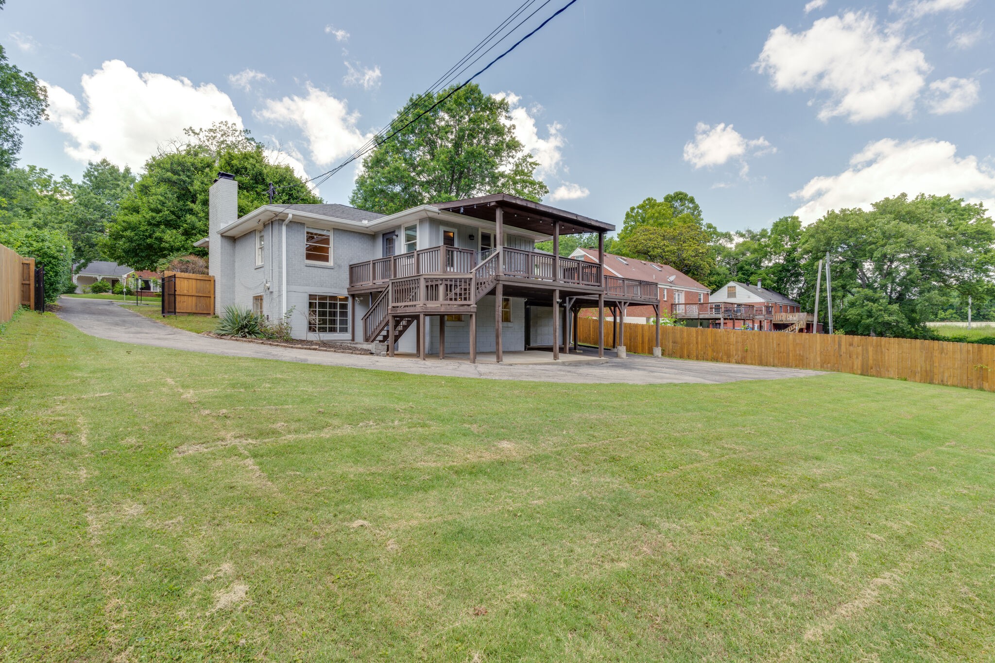 3512 Pleasant Valley Road Nashville, TN 37204 - Photo 35 of 40 an outdoor space with garden view