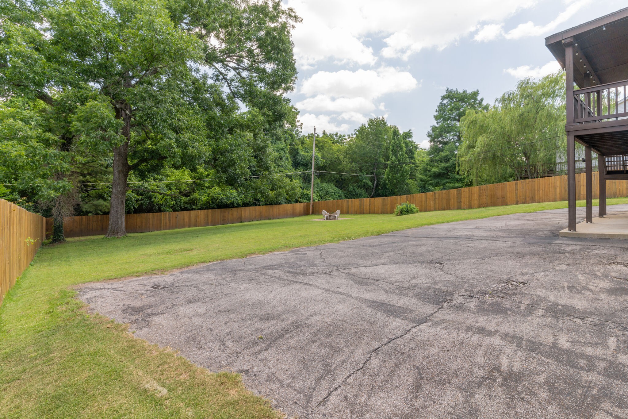3512 Pleasant Valley Road Nashville, TN 37204 - Photo 37 of 40 a view of a park with large trees