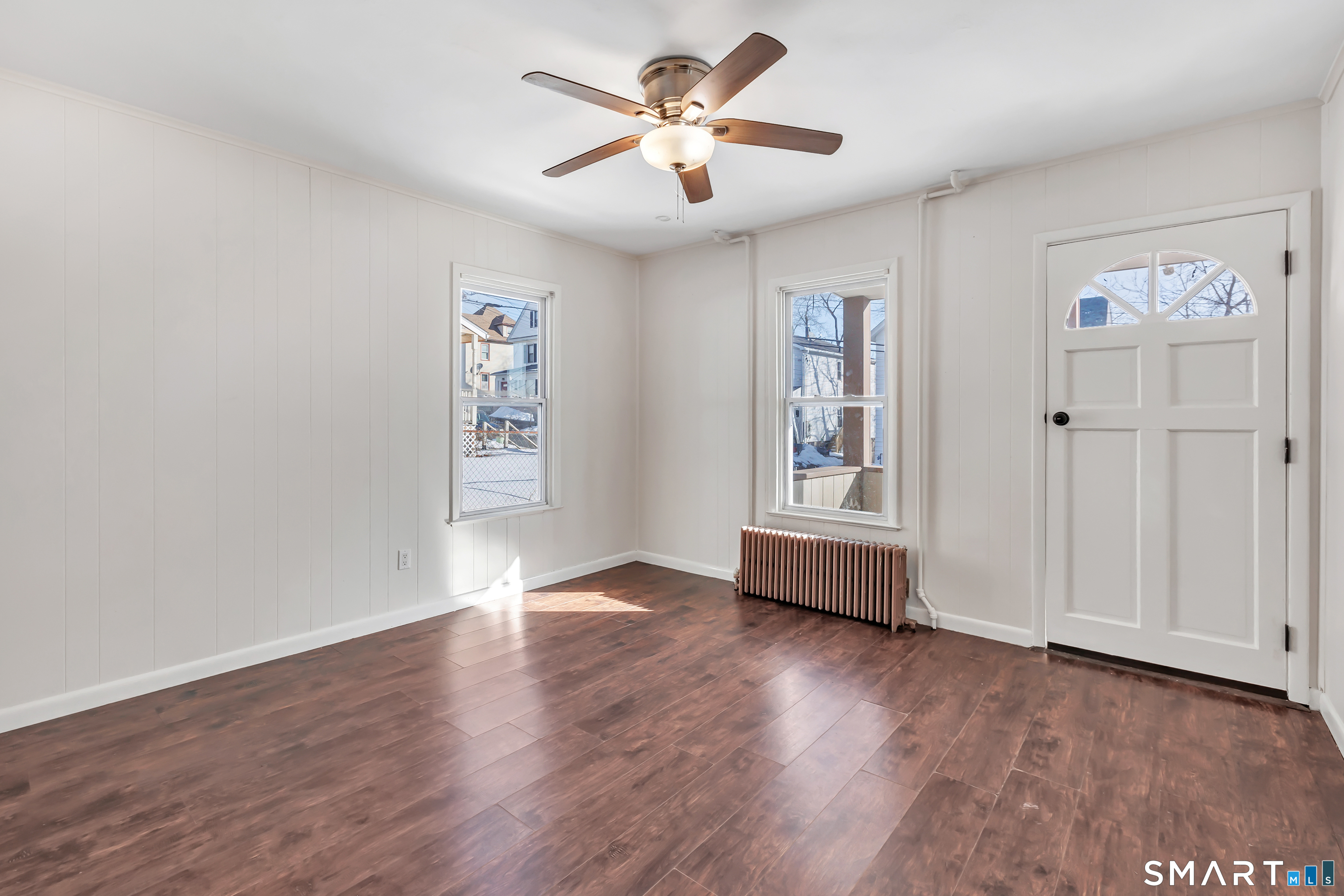 10 Summit Street Derby, CT 06418 - Photo 5 of 18