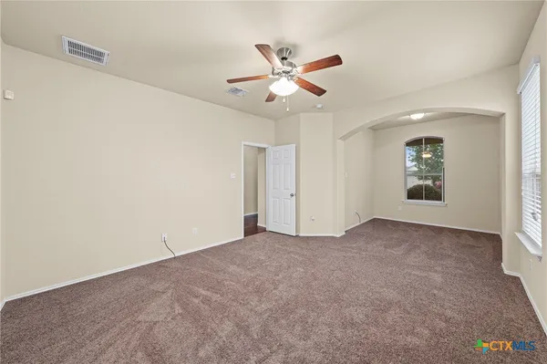 $325,000 | 5822 Ambrose Circle, Temple, TX 76502