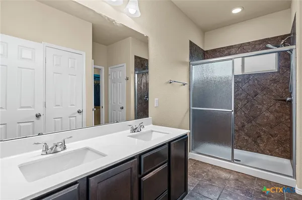 $325,000 | 5822 Ambrose Circle, Temple, TX 76502