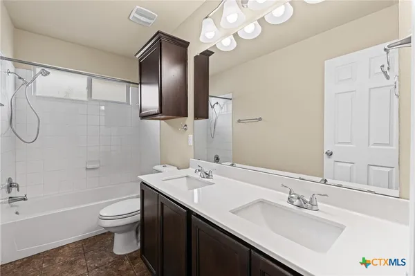 $325,000 | 5822 Ambrose Circle, Temple, TX 76502