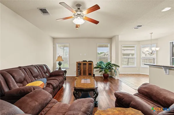$325,000 | 5822 Ambrose Circle, Temple, TX 76502
