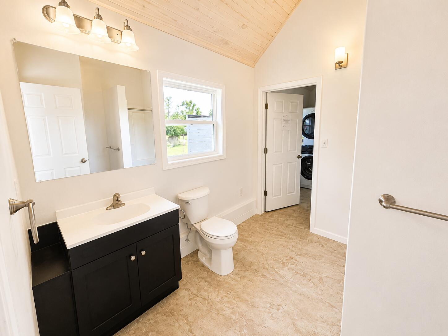 415 George Street Cheboygan, MI 49721 - Photo 14 of 36 Gallery Image 14