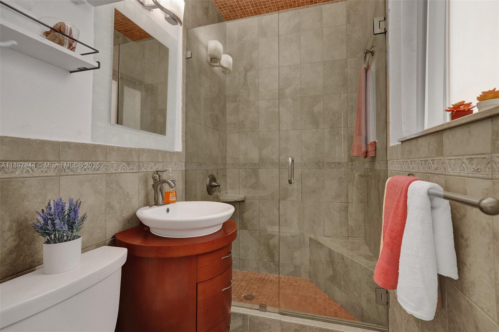 8851 Byron Avenue Surfside, FL 33154 - Photo 22 of 44