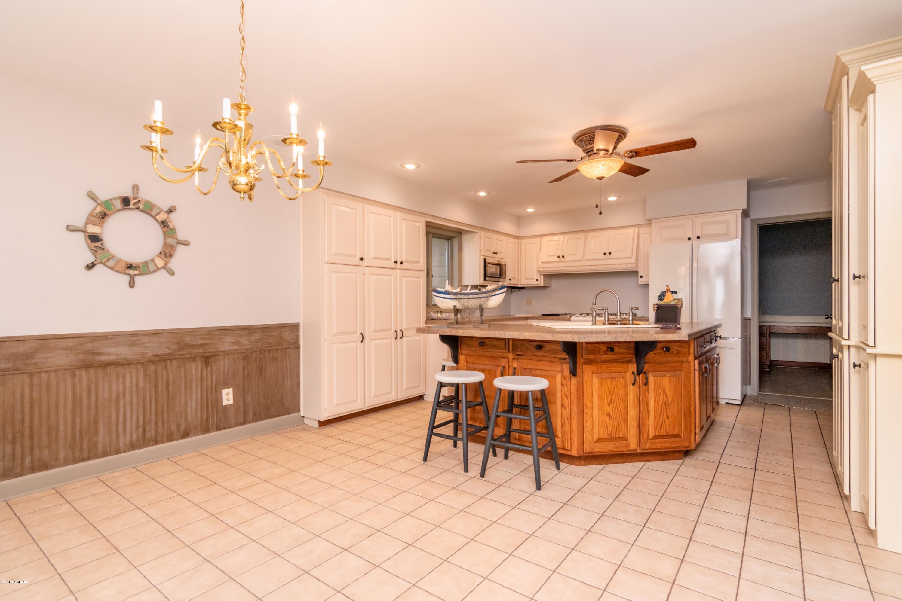 822 Ross Road Bath, NC 27808 - Photo 12 of 61 DSC_0397-HDR-Edit