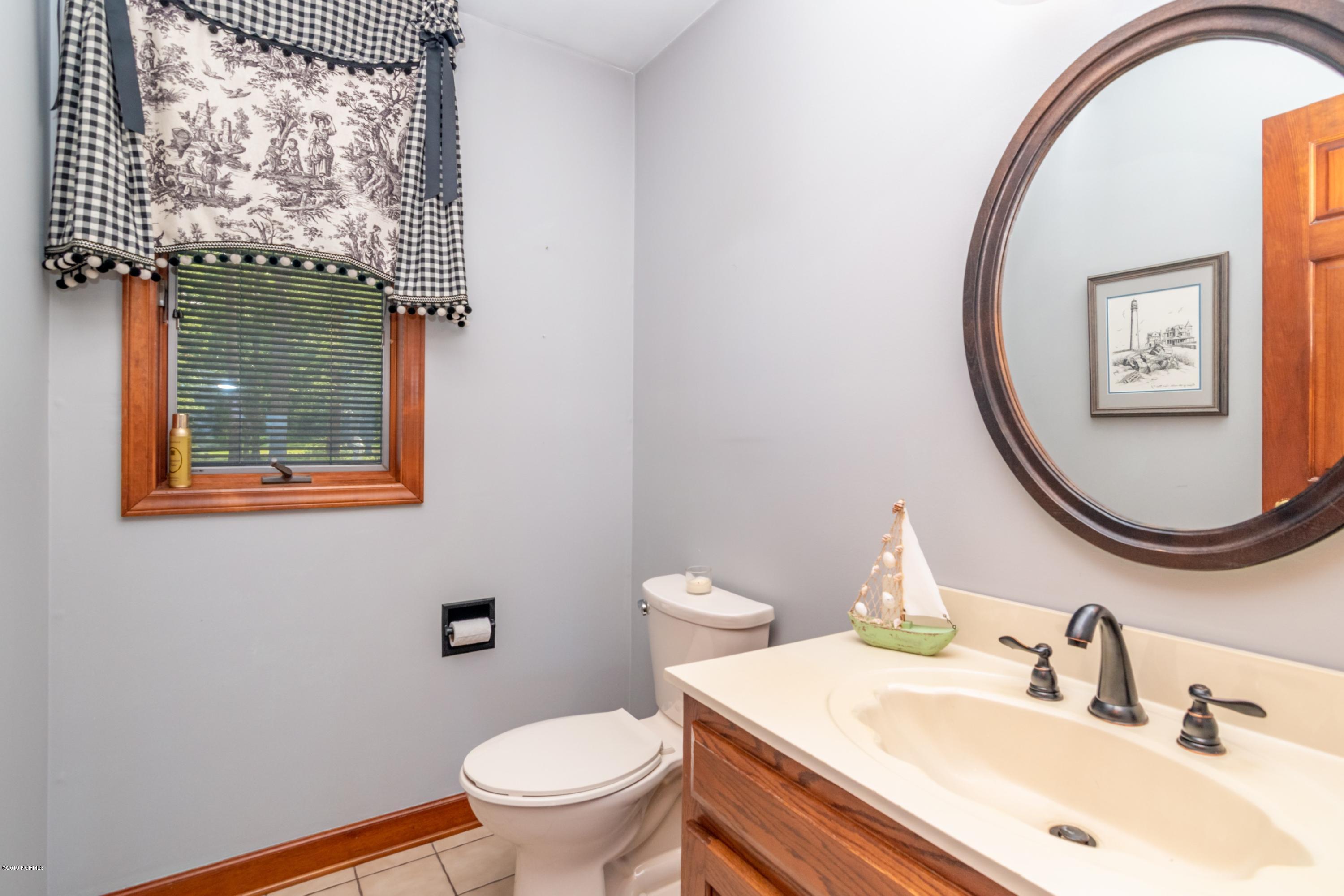 822 Ross Road Bath, NC 27808 - Photo 20 of 61 DSC_0322-HDR-Edit