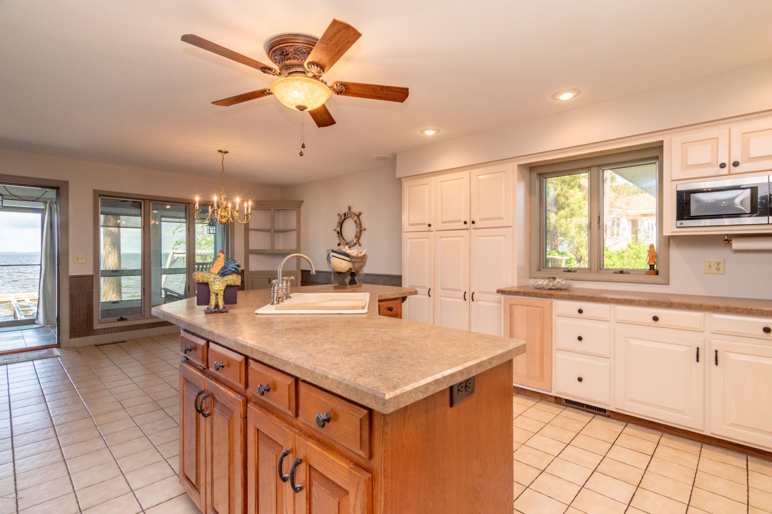 822 Ross Road Bath, NC 27808 - Photo 8 of 61 DSC_0409-HDR-Edit