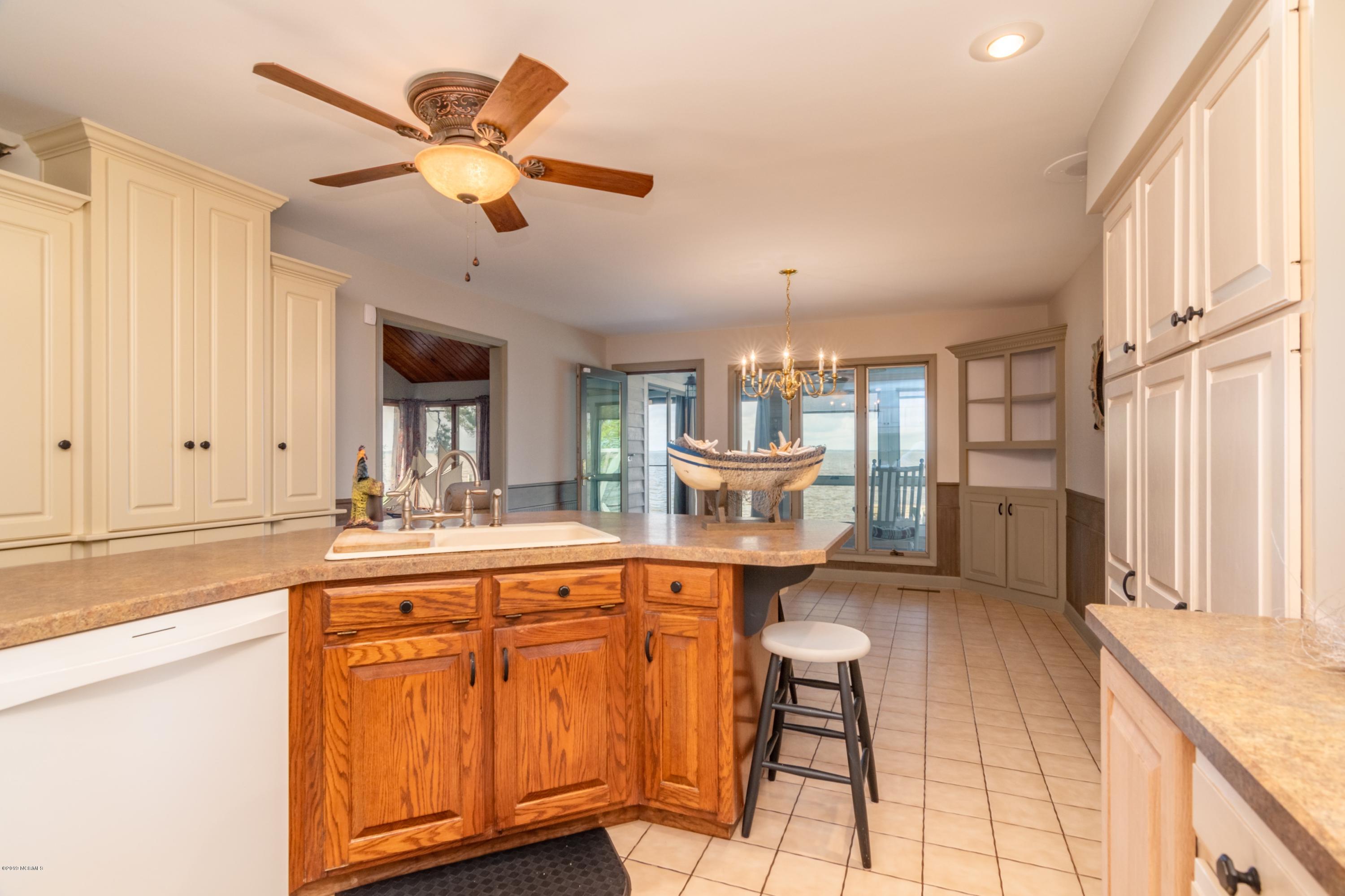 822 Ross Road Bath, NC 27808 - Photo 10 of 61 DSC_0421-HDR-Edit