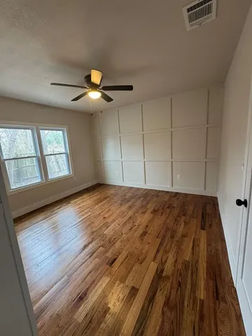 $1,800 | 911 North Spring Street, Grand Saline, TX 75140