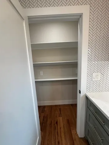 $1,800 | 911 North Spring Street, Grand Saline, TX 75140