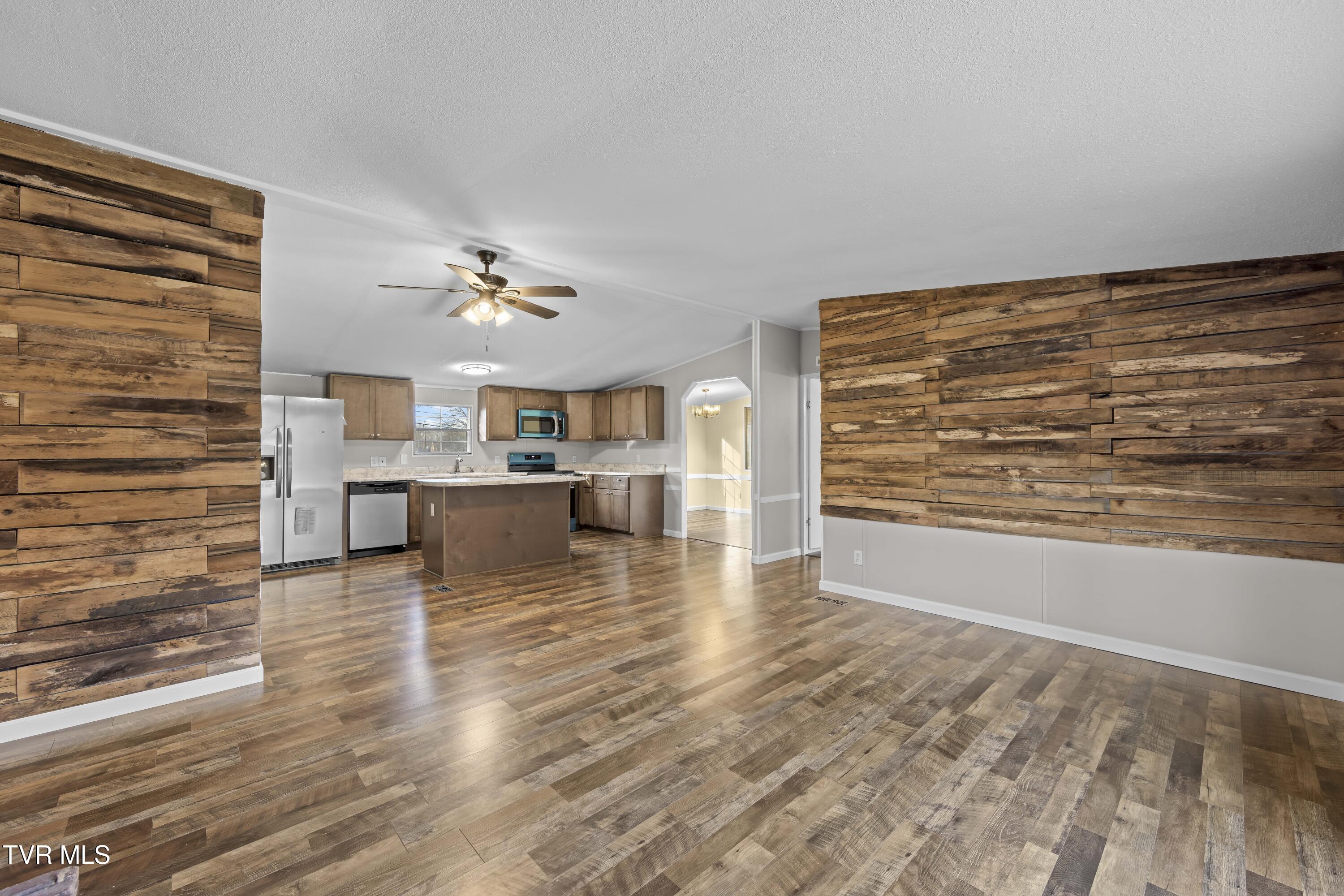 300 Carson Springs Road Newport, TN 37821 - Photo 12 of 23 012