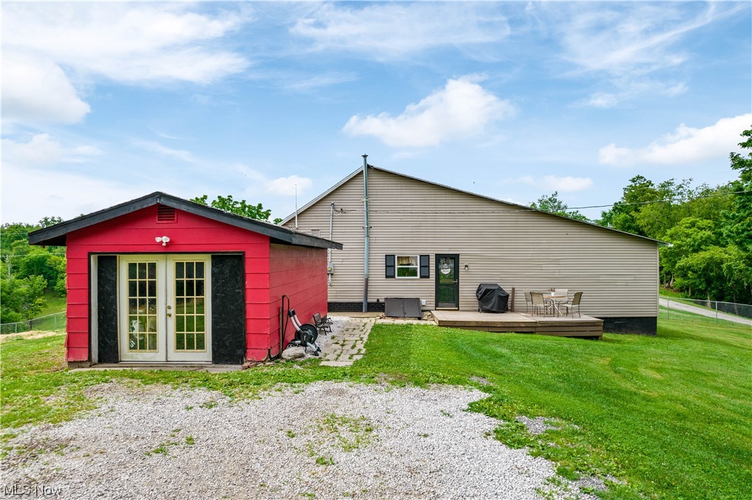 61121 Meek Road Shadyside, OH 43947 - Photo 1 of 31