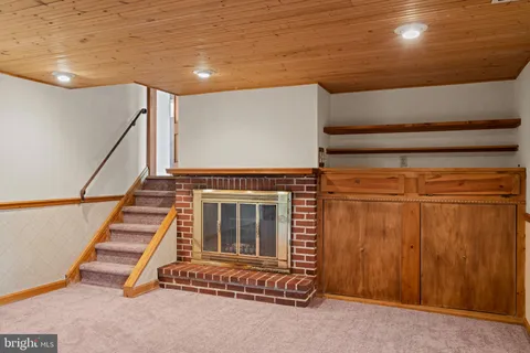 $525,000 | 42 Lincoln Lane, Conshohocken, PA 19428