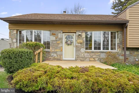 $525,000 | 42 Lincoln Lane, Conshohocken, PA 19428