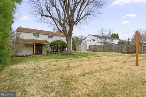 $525,000 | 42 Lincoln Lane, Conshohocken, PA 19428