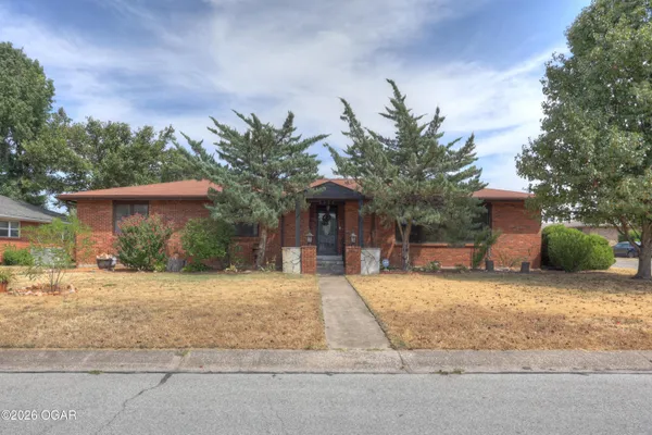 $358,200 | 3029 Ohio Avenue, Joplin, MO 64804