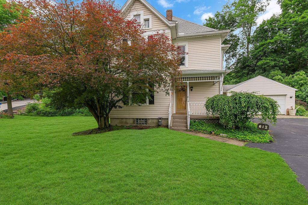 612 Adams Street Rochester, PA 15074 - Photo 2 of 25
