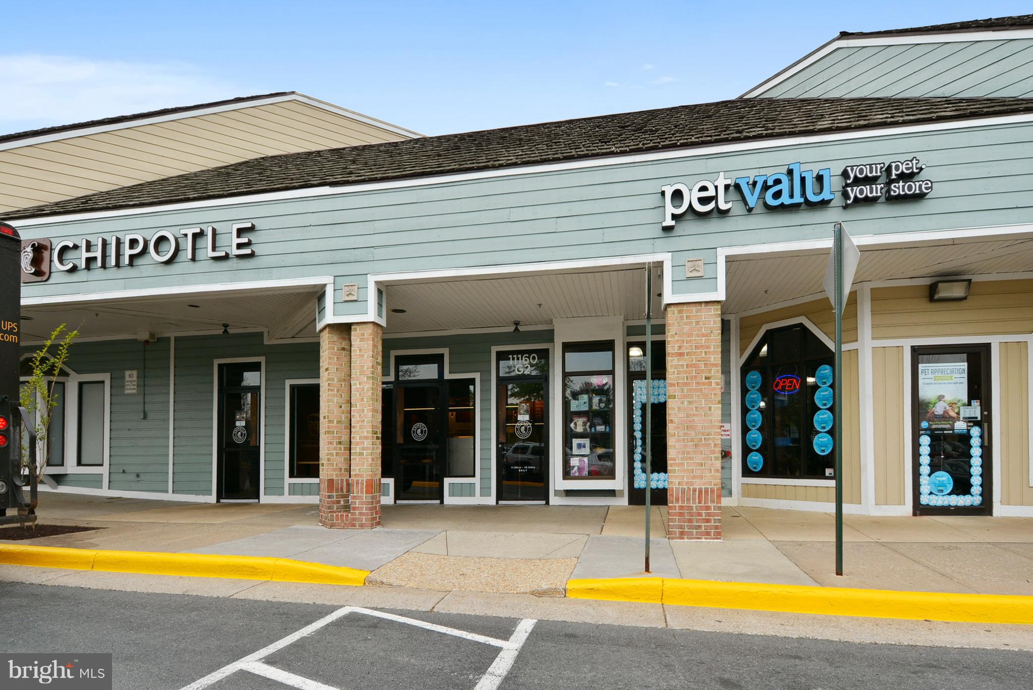 2229 Lovedale Lane, Unit K Reston, VA 20191 - Photo 22 of 30 LOADS OF SHOPS & RESTAURANTS NEARBY