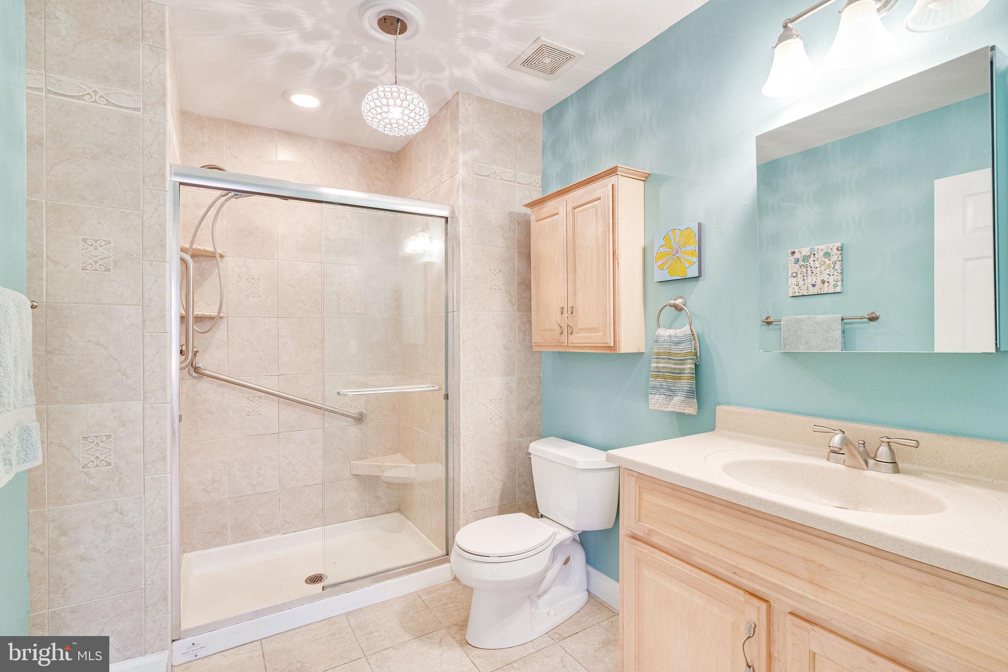 9708 Lakepointe Drive Burke, VA 22015 - Photo 21 of 48