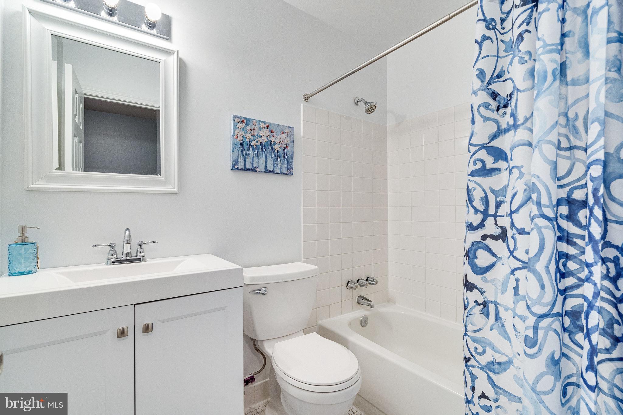 9708 Lakepointe Drive Burke, VA 22015 - Photo 28 of 48