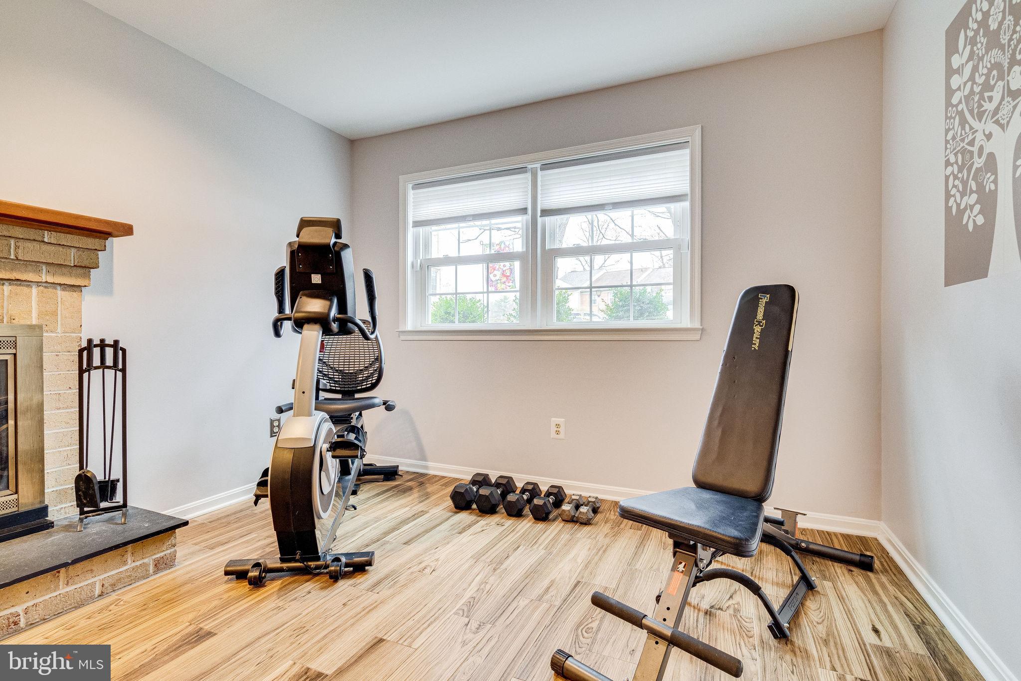 9708 Lakepointe Drive Burke, VA 22015 - Photo 35 of 48