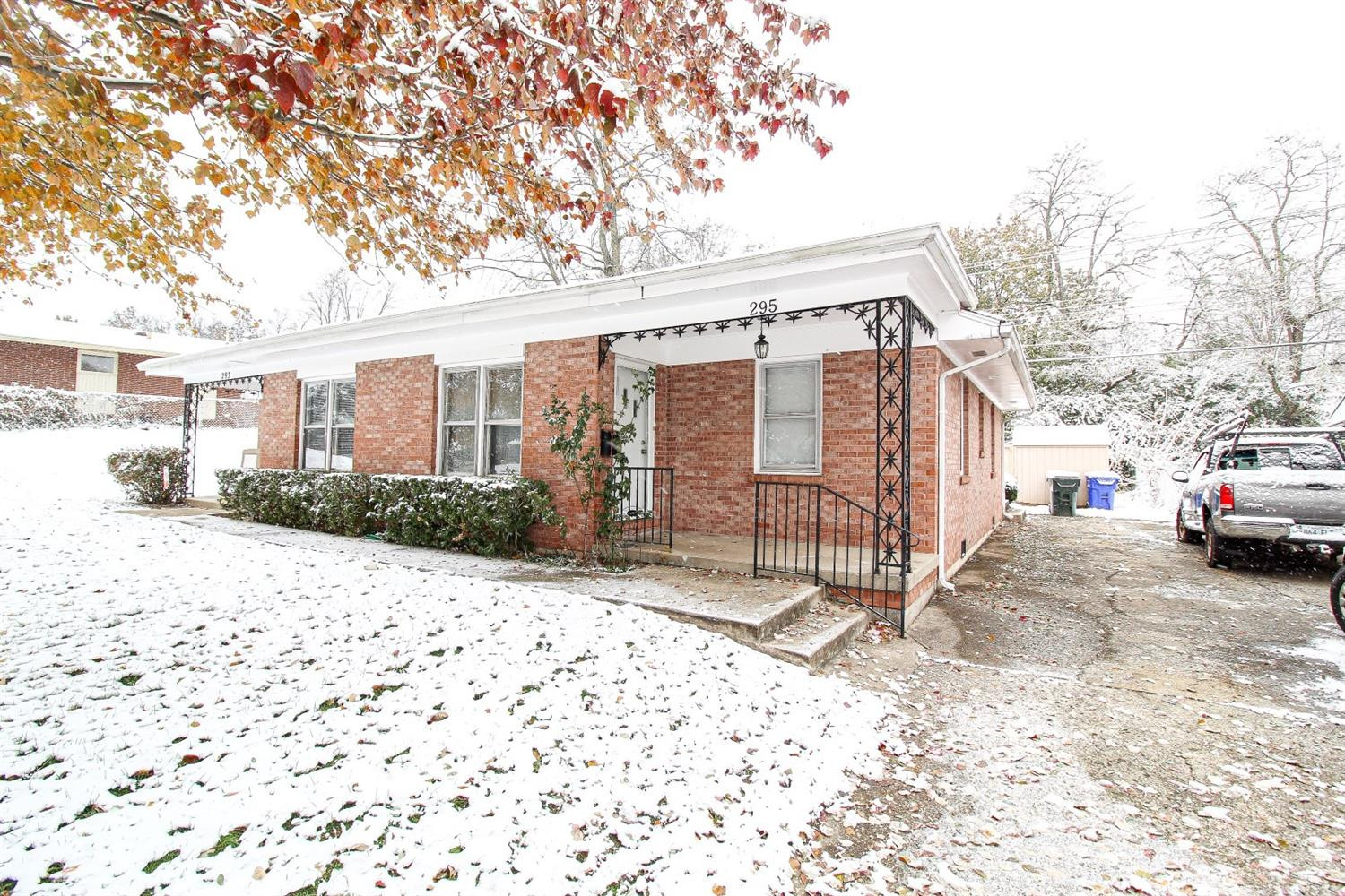 293 Hightower Road, Unit A B Lexington, KY 40517 - Photo 2 of 27 Listing Photo