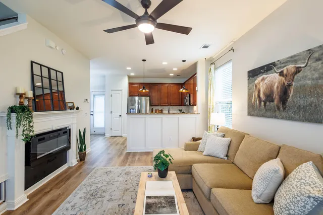 $330,000 | 245 Oglethorpe Circle, Moncks Corner, SC 29461