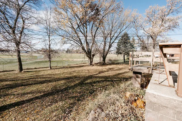 $179,900 | 208 North Powers Avenue, Alden, MN 56009