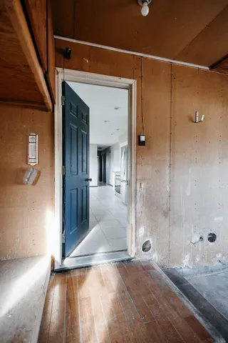 $179,900 | 208 North Powers Avenue, Alden, MN 56009