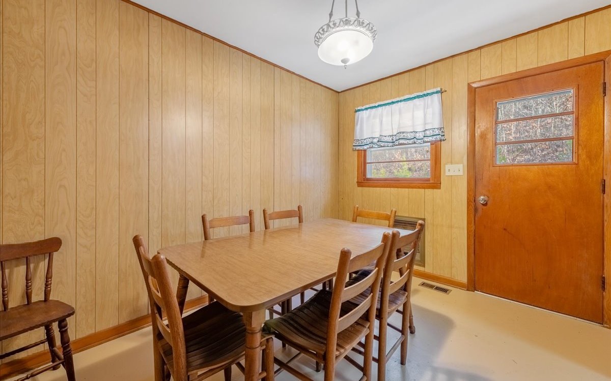 667 Ash Loop Road Blue Ridge, GA 30513 - Photo 22 of 71 Additional View