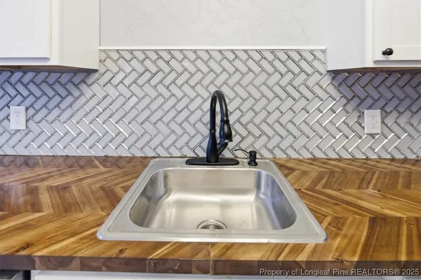 a close view of sink and tap