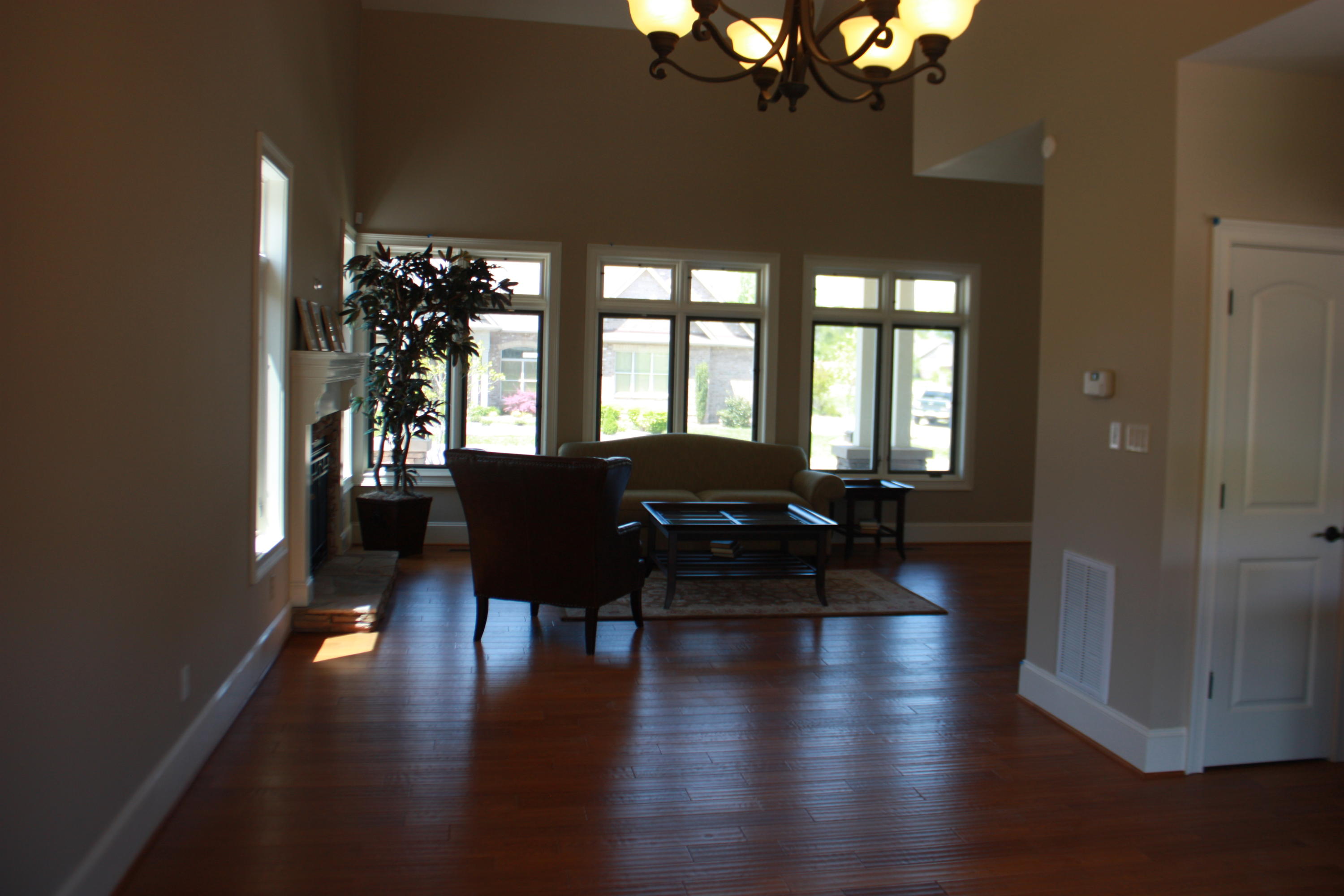 102 Cove Pointe Lane Oak Ridge, TN 37830 - Photo 8 of 22 IMG_3259
