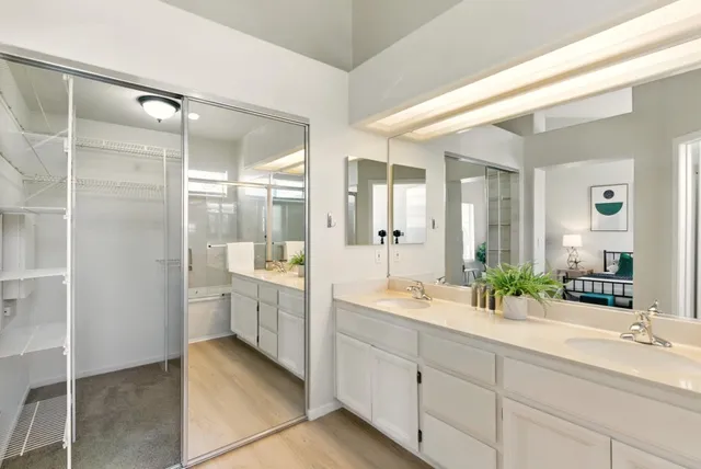 $1,288,000 | 583 Shoal Circle, Redwood Shores, CA 94065