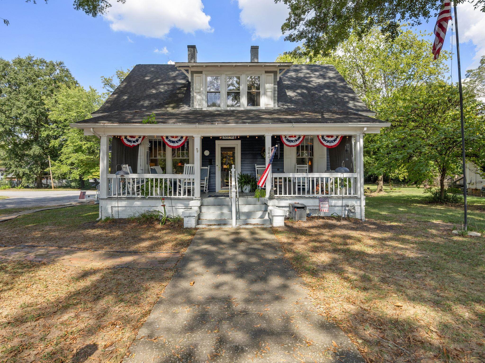 401 East Rutledge Avenue Gaffney, SC 29340 - Photo 2 of 49