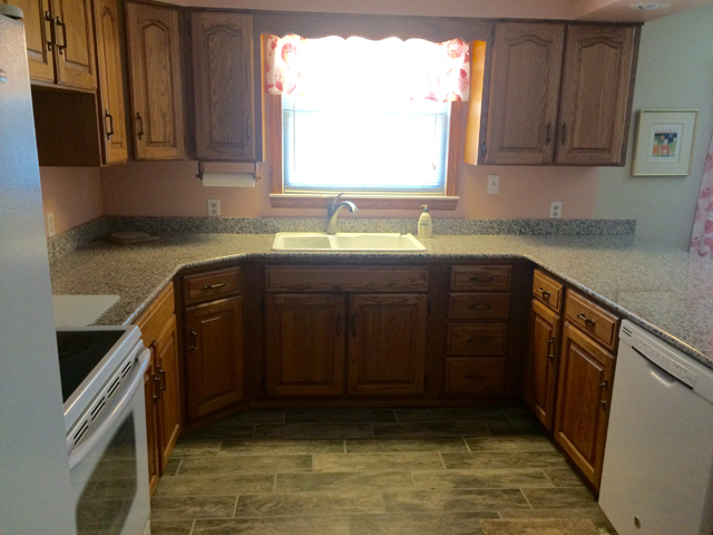 1728 Calhoun Street Peru, IL 61354 - Photo 8 of 19 Gallery Image 8