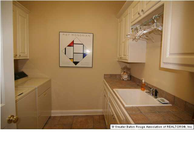 17705 Pecan Shadows Drive Baton Rouge, LA 70810 - Photo 8 of 12 Gallery Image 8