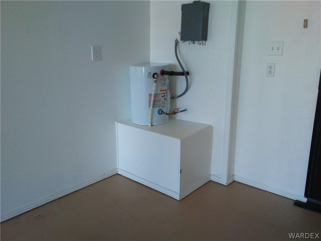 4428 West Speedway Road Yucca, AZ 86438 - Photo 16 of 22 Gallery Image 16