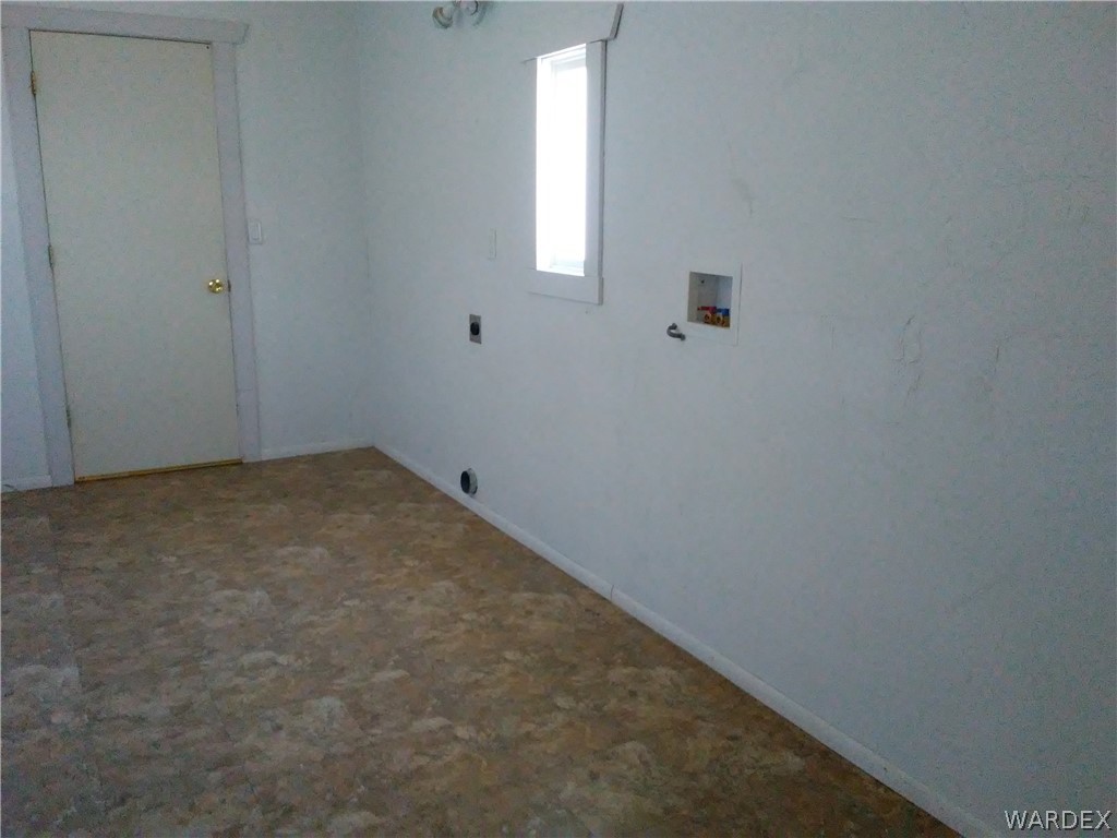 4428 West Speedway Road Yucca, AZ 86438 - Photo 10 of 22 Gallery Image 10