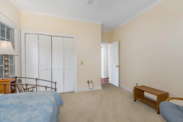 a view of a livingroom with furniture