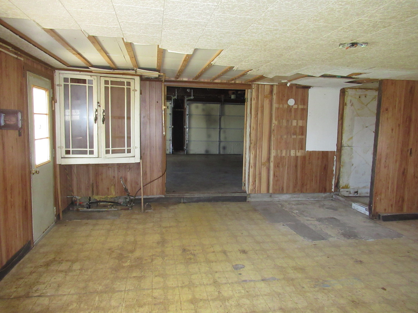 3005 Perrysville Road Danville, IL 61834 - Photo 12 of 20