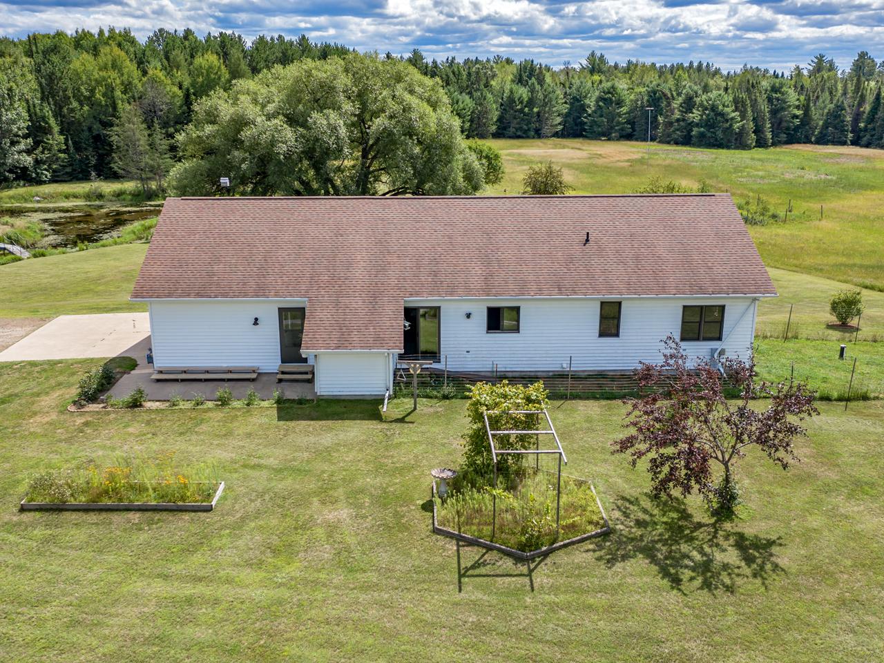 4517 Poplar Drive Rhinelander, WI 54501 - Photo 3 of 37 Gallery Image 3