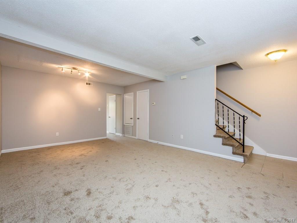 11111 Park Road Charlotte, NC 28226 - Photo 4 of 17