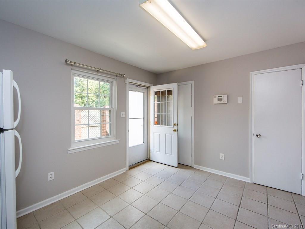 11111 Park Road Charlotte, NC 28226 - Photo 8 of 17