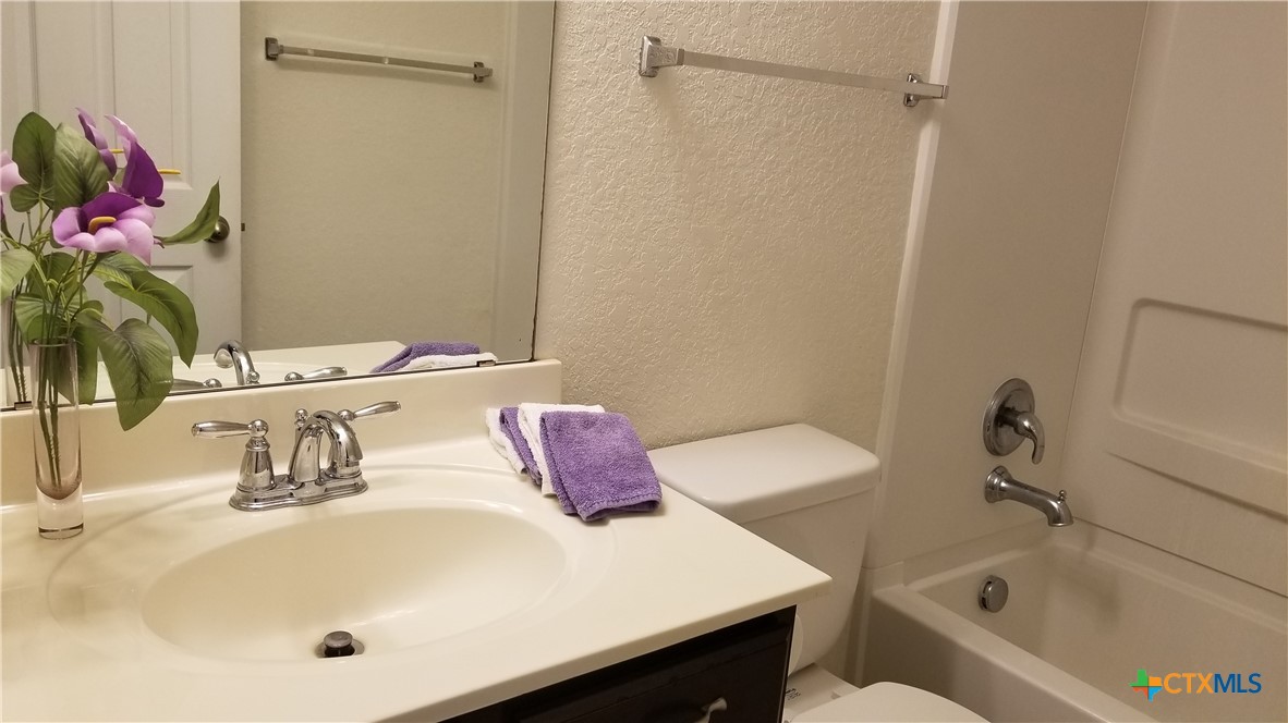 1509 Cap Ridge Peak, Unit PEAK New Braunfels, TX 78130 - Photo 7 of 10