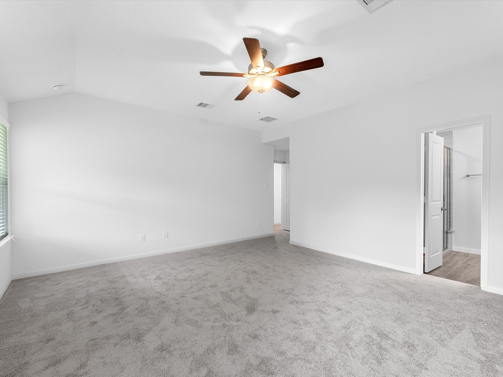 48 Fairway Drive Trinity, TX 75862 - Photo 11 of 18 Master Bedroom