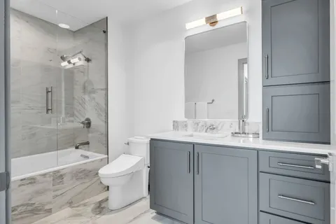 $1,850,000 | 1616 West End Avenue, Unit 2201, Nashville, TN 37203