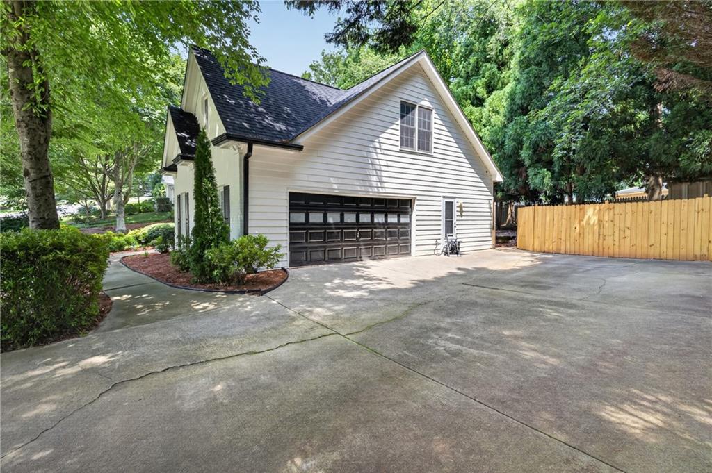 4379 Depot Ridge Court Buford, GA 30518 - Photo 10 of 43