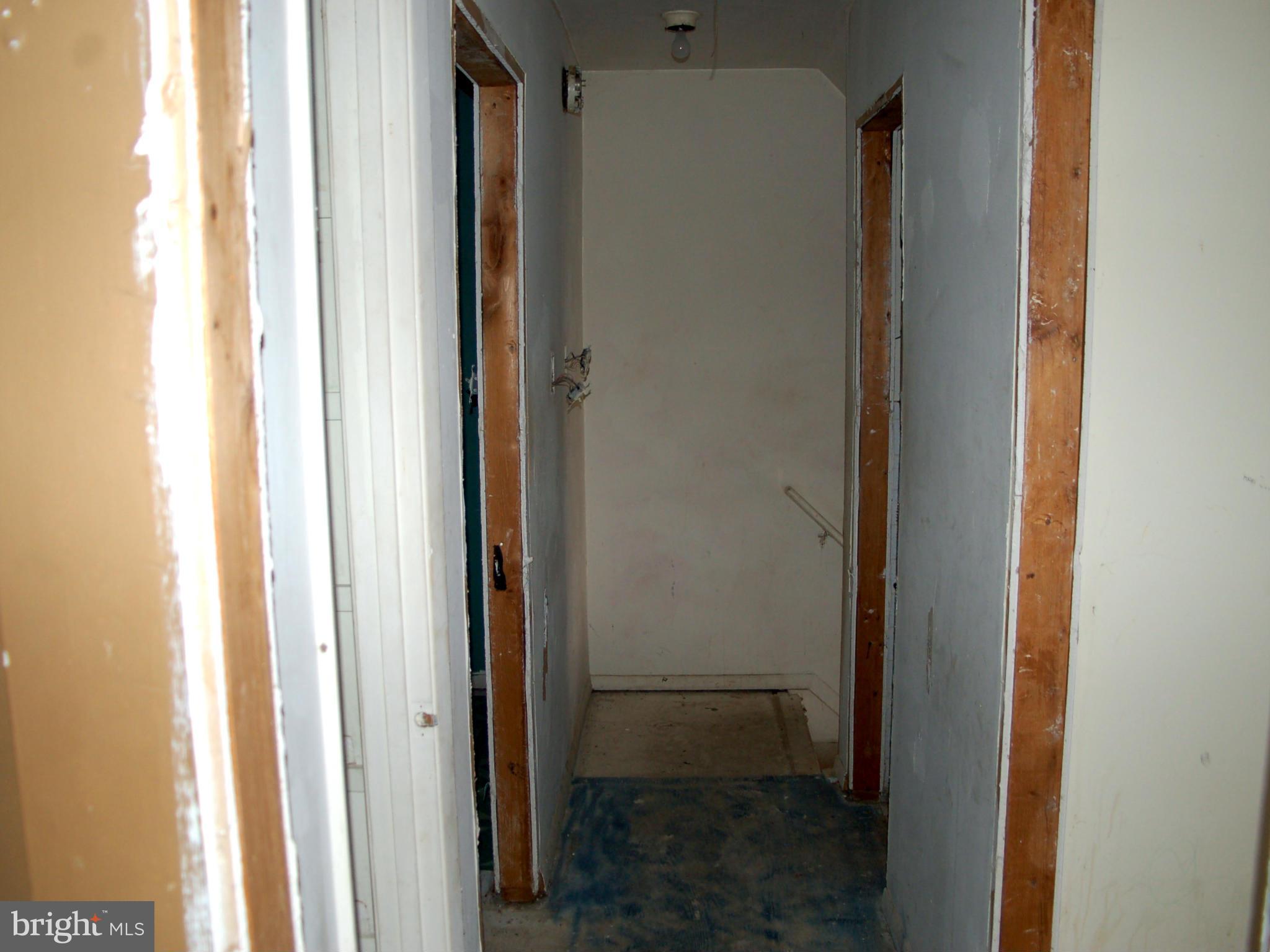 727 Anvil Road Fredericksburg, VA 22405 - Photo 3 of 6 Interior (General)